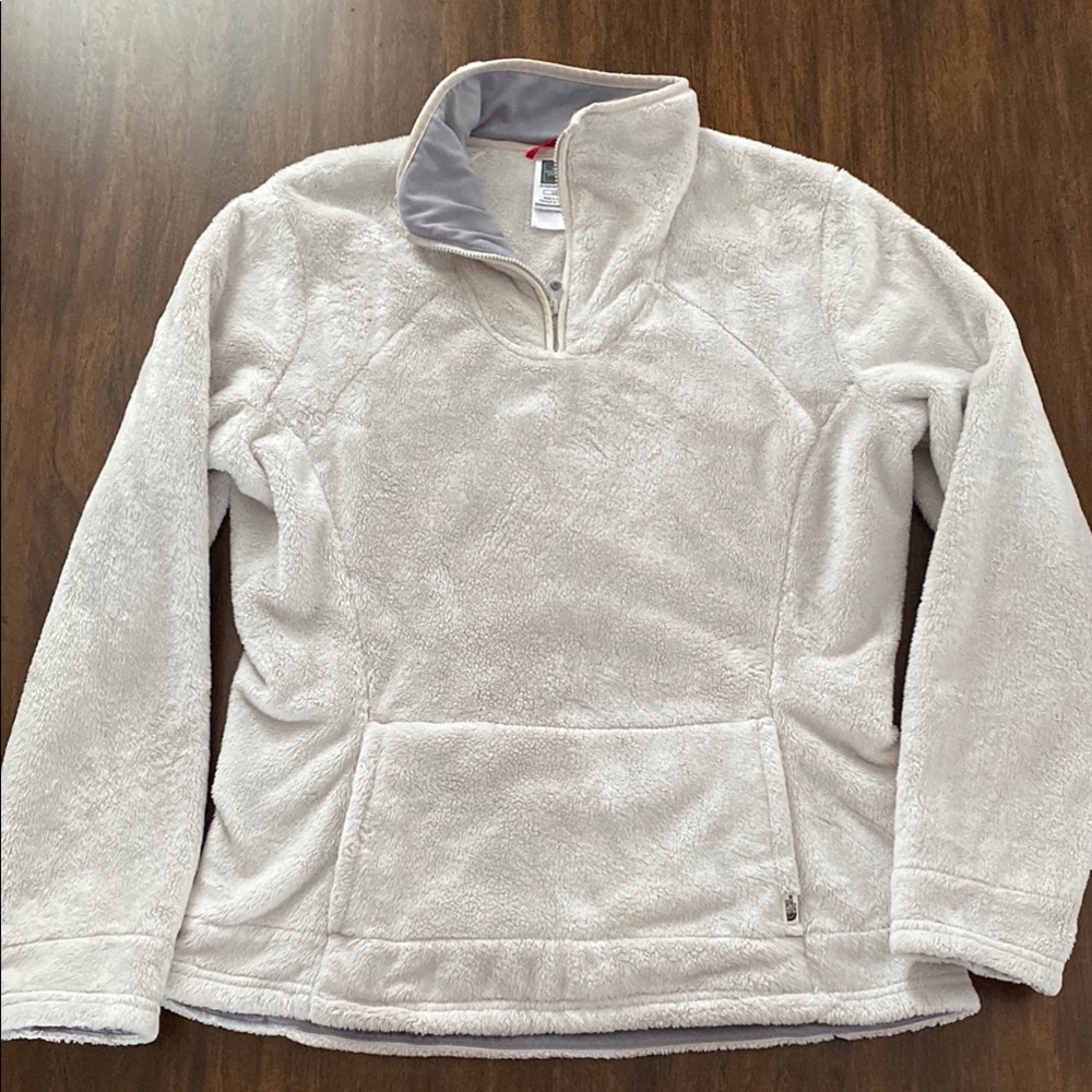 The North Face - Women’s White Fleece Pullover